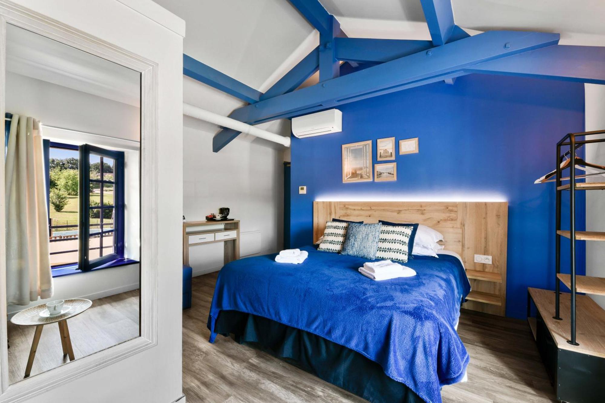 Logis L'Auberge De Larressingle Esterno foto