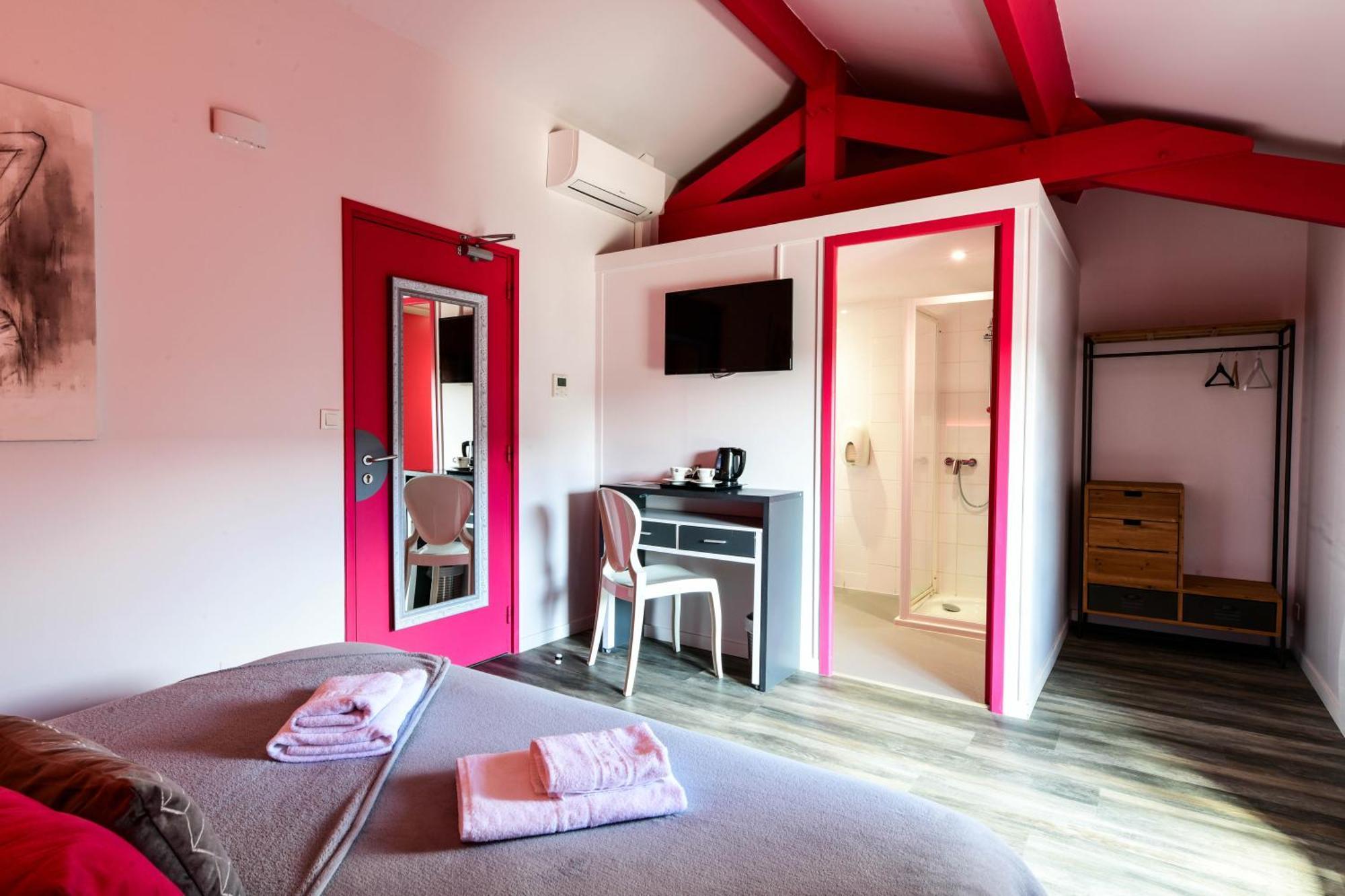 Logis L'Auberge De Larressingle Esterno foto